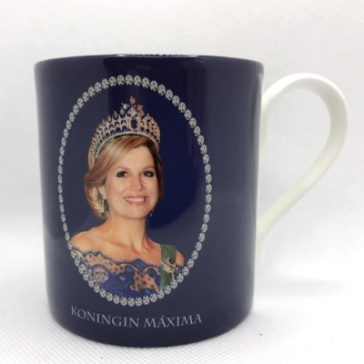 Bone China beker Koningin Máxima Saffier Bone China beker Koningin Máxima Saffier